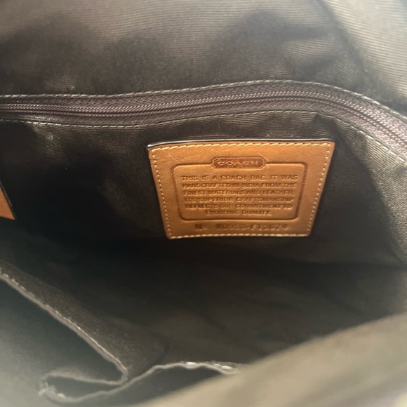 💜 Coach Canvas Stripe Shoulder Bag - Picture 6 of 7